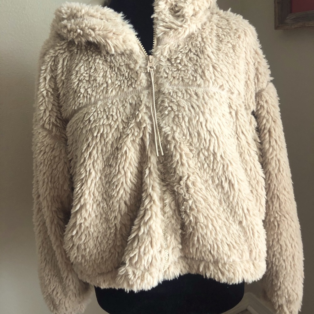 Sherpa crop jacket
